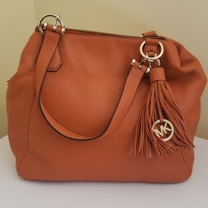 NWT Michael Kors Frances Lg Grab Bag
